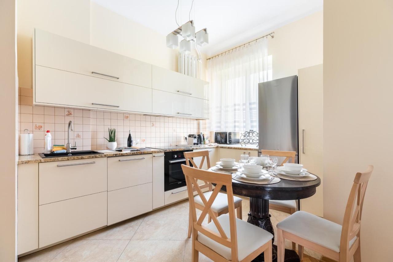 P&O Serviced Apartments Plac Konstytucji Varšava Exteriér fotografie